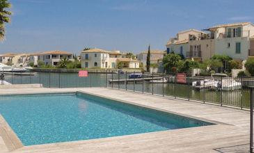 Villa Aigues Mortes, Camargue, South West France with pool